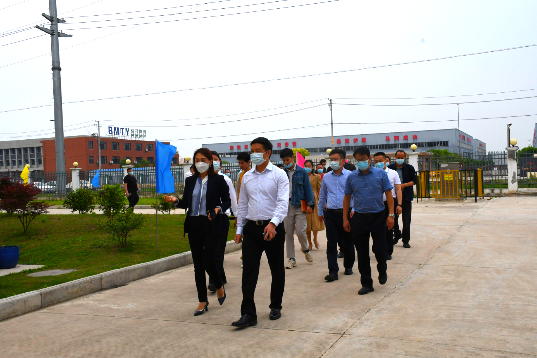 市委書(shū)記王敏一行領(lǐng)導(dǎo)調(diào)研GSG格林斯柏