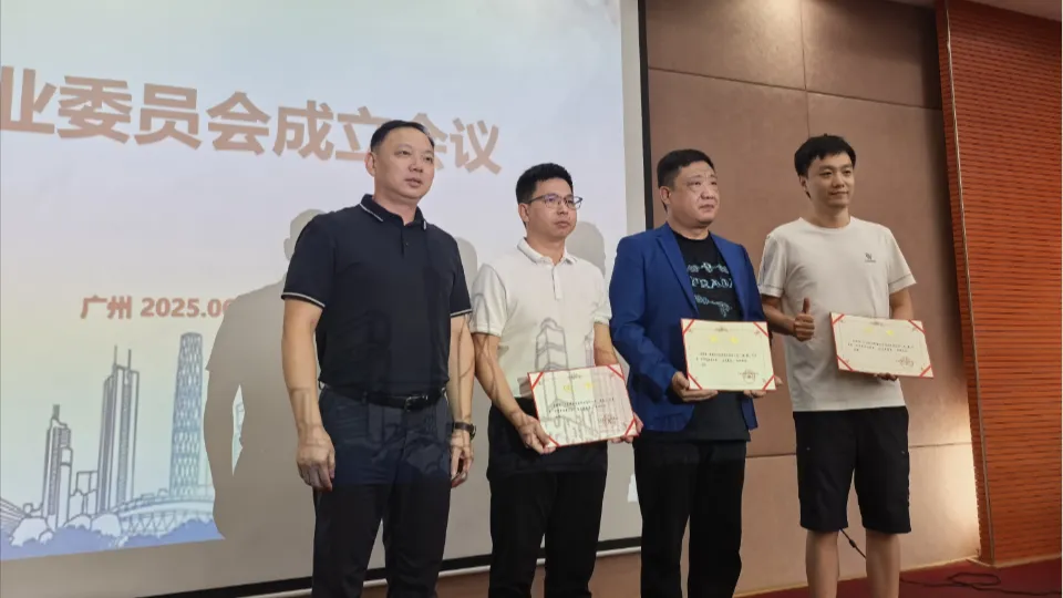 72d770e09e58a9883bb01740257a39f